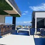 Menesse Midtown 2 206 Y 209