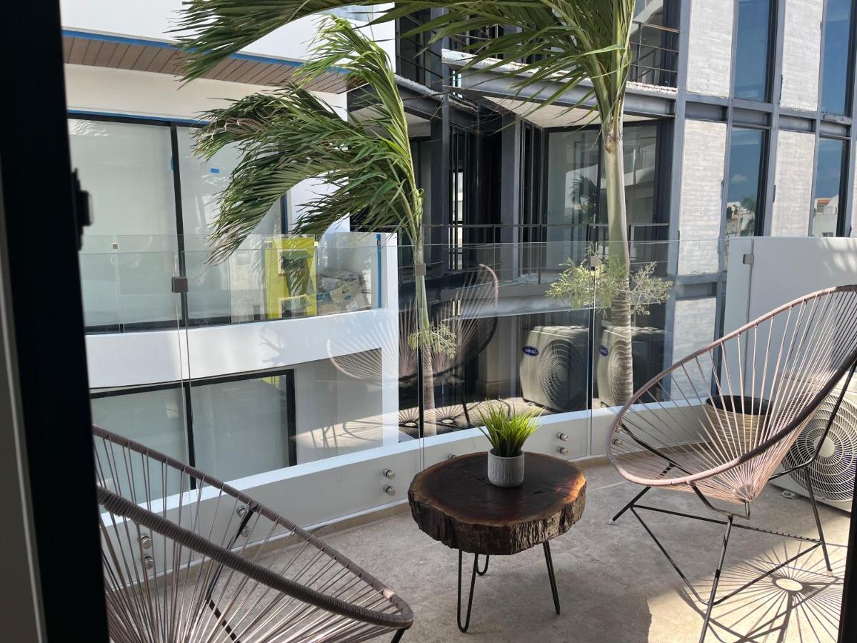 Menesse Midtown 2 206 Y 209 * Playa del Carmen