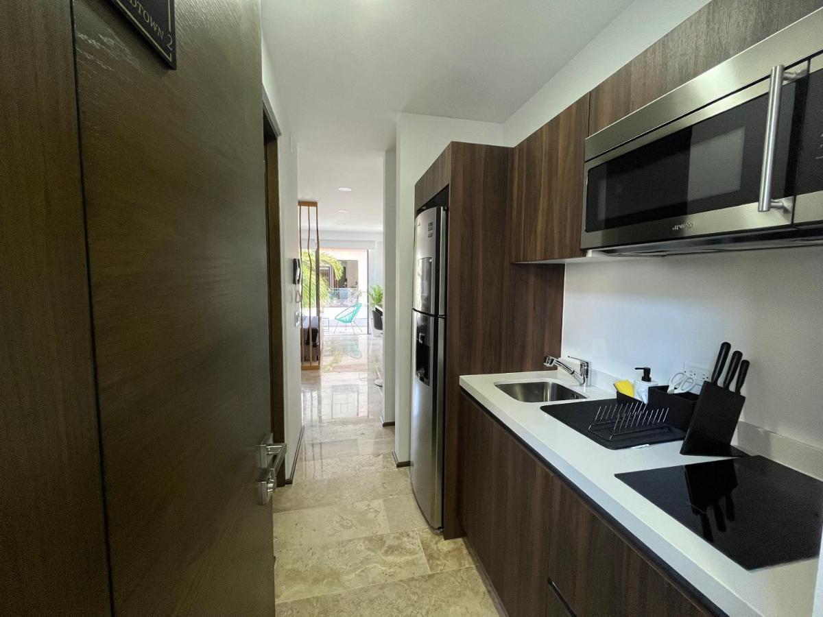 Menesse Midtown 2 206 Y 209 *